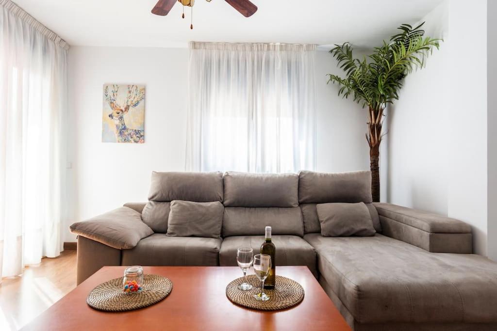 Ayala Beach Apartment Μάλαγα Εξωτερικό φωτογραφία