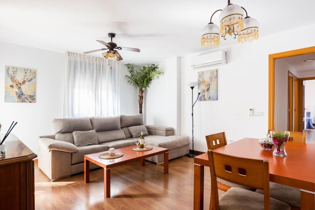 Ayala Beach Apartment Μάλαγα Εξωτερικό φωτογραφία