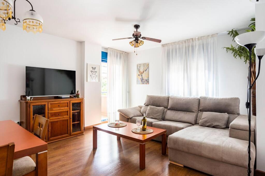 Ayala Beach Apartment Μάλαγα Εξωτερικό φωτογραφία